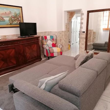 Villa Centro Storico Mare Fuori Bríndisi Exterior foto