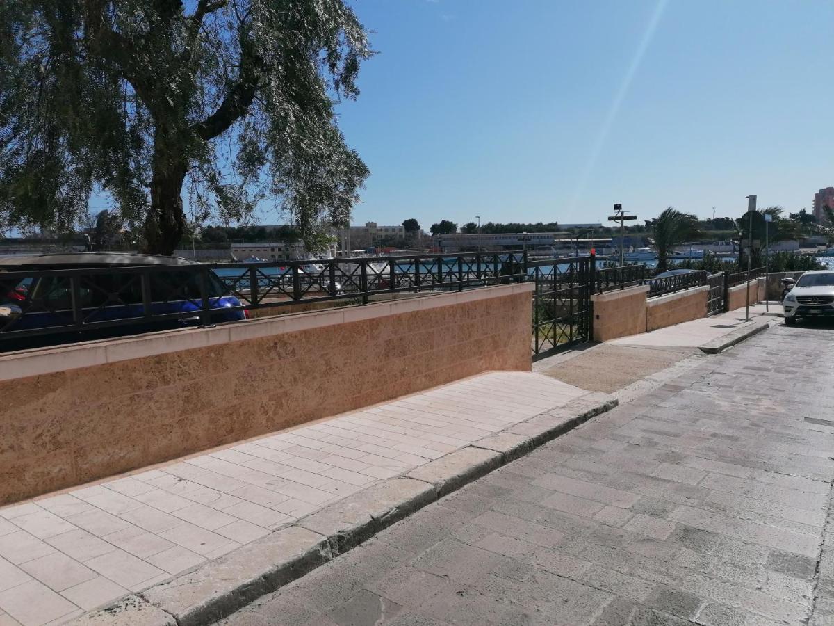 Villa Centro Storico Mare Fuori Bríndisi Exterior foto
