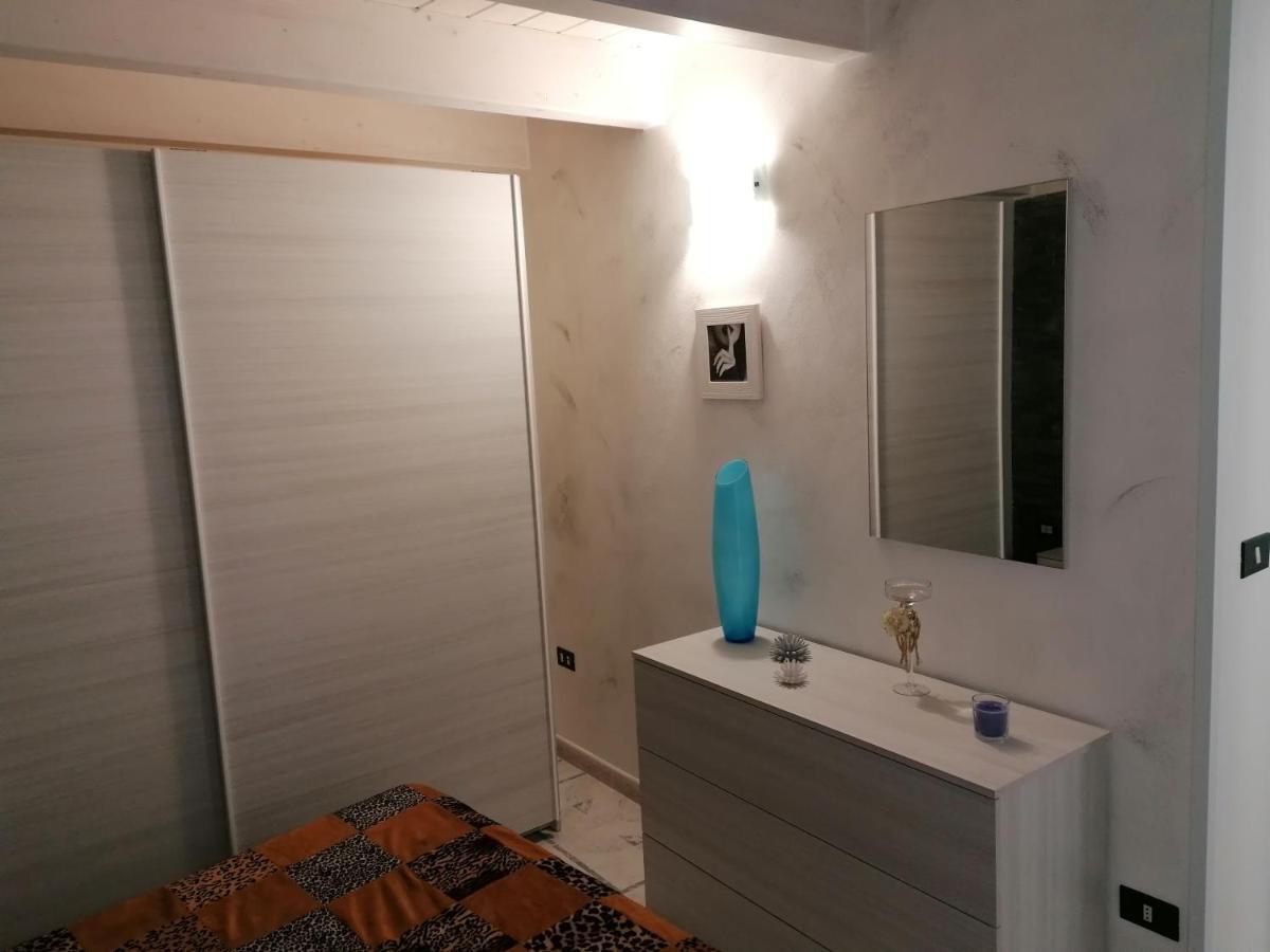 Villa Centro Storico Mare Fuori Bríndisi Exterior foto